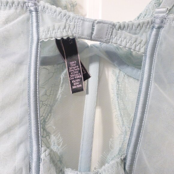 VICTORIA'S SECRET mint green unlined bustier top with sparkly straps - Picture 9 of 11